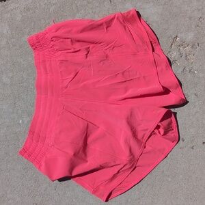 Lululemon Hotty Hot Short